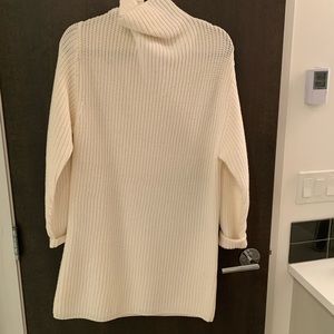 Aritzia Montpellier dress